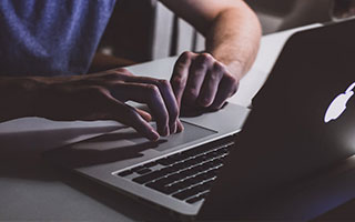 乐鱼体育官网-独家专访亚冠组委会负责人：帮助足球复活是种责任